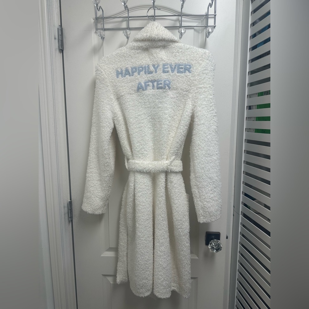 BAREFOOT DREAMS COZY CHIC DISNEY CINDERELLA WOMEN'S ROBE SZ Small - Picture 3 of 6